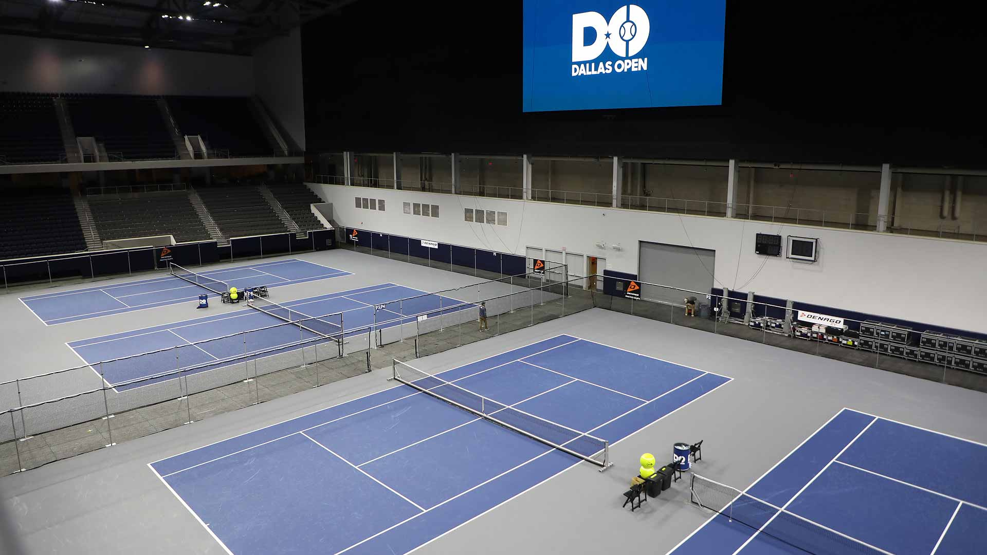 The practice courts at the Dallas Open.